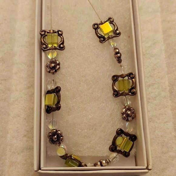 Handmade Necklace Semi-Transparent Green Iridescent Square Glass beads - Picture 2 of 2